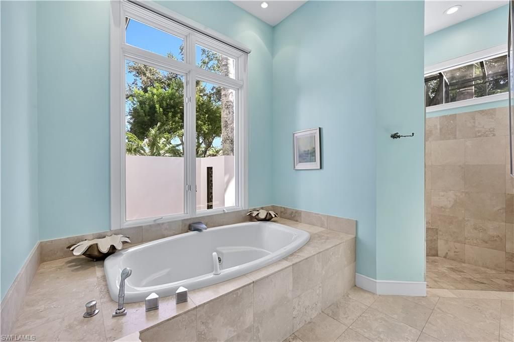 3451 Creekview Dr , Bonita Springs, FL 34134 Photo