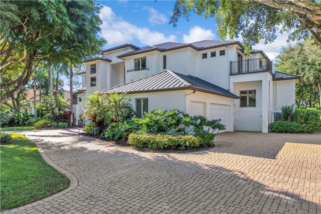 3451 Creekview Dr , Bonita Springs, FL 34134 Photo