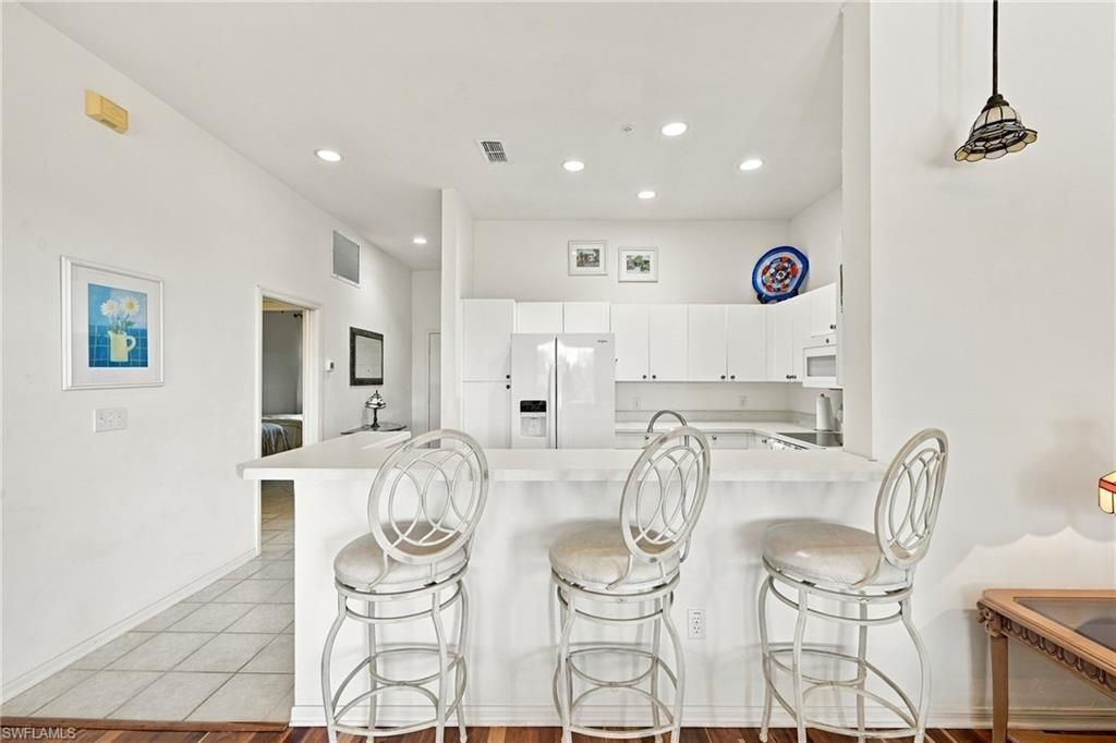 3431 Pointe Creek Ct, Unit 302, Bonita Springs, FL 34134 Photo
