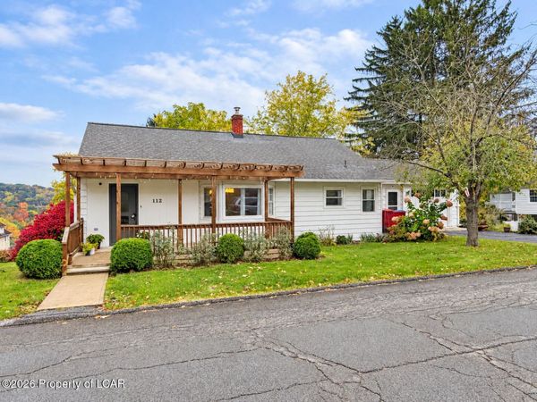 112 Hill Street, Clarks Green, PA 18411