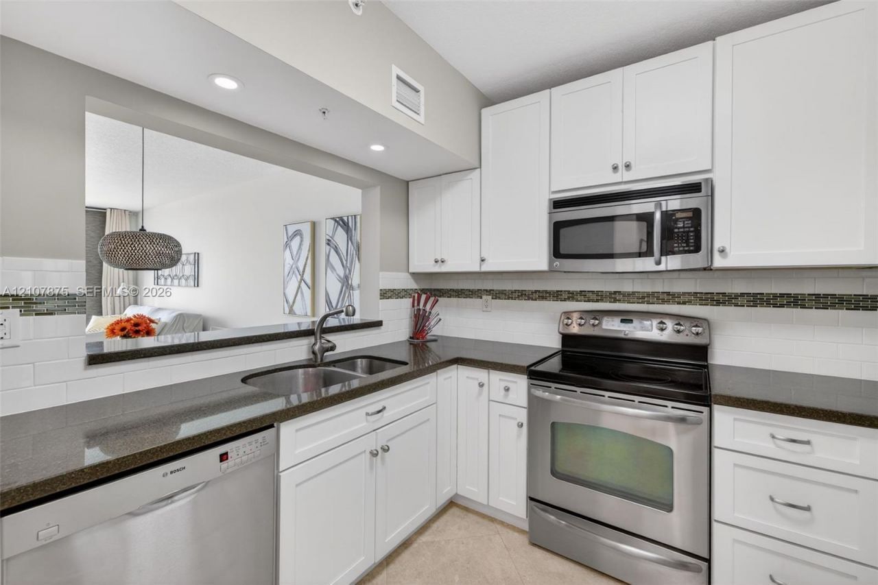 3020 NE 32nd Ave , Unit 614, Fort Lauderdale, FL 33308 Photo