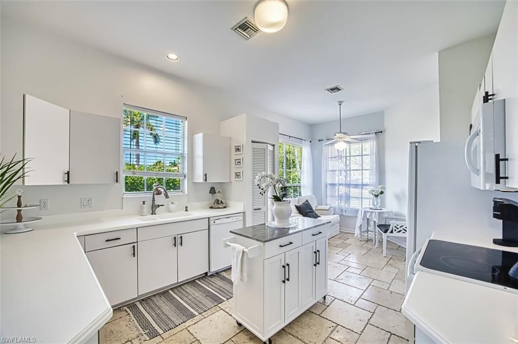 5482 Peppertree Dr , Fort Myers, FL 33908 Photo