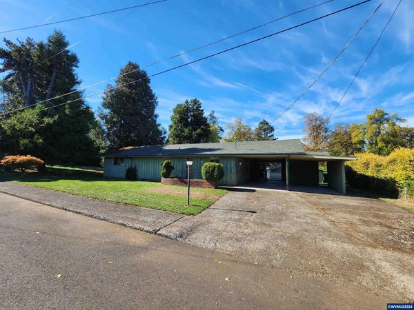 571 SW Hayter St, Dallas, OR 97338