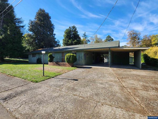 571 SW Hayter St, Dallas, OR 97338