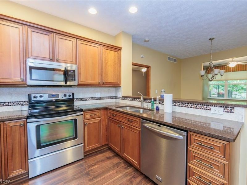 1969 Buckingham Drive, Avon, OH 44011 Photo 11