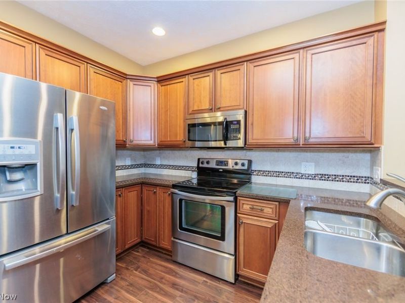 1969 Buckingham Drive, Avon, OH 44011 Photo 12