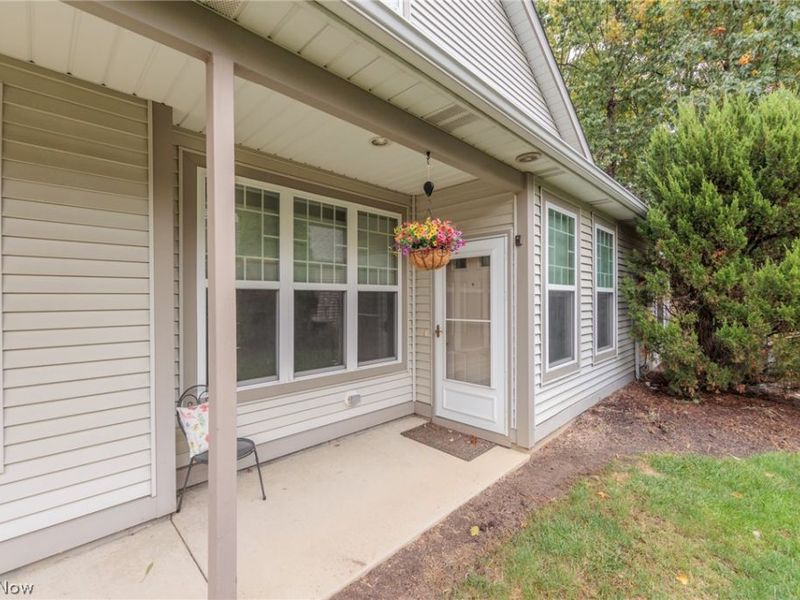 1969 Buckingham Drive, Avon, OH 44011 Photo 4