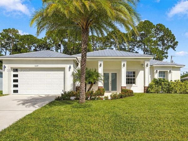 1829 SW Certosa Rd , Port St. Lucie, FL 34953