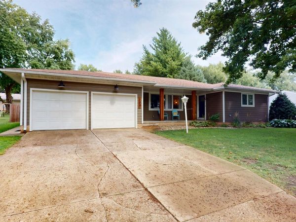 209 W 9th Street, Alta, IA 51002