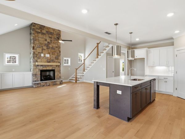 5561 Sinclair St , Murfreesboro, TN 37127
