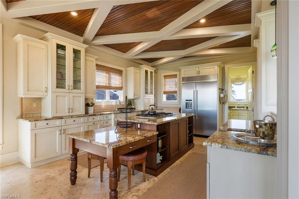 21551 Indian Bayou Dr , Fort Myers Beach, FL 33931 Photo
