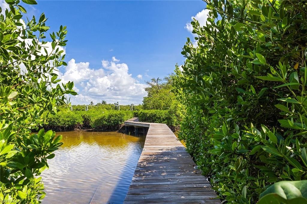 21551 Indian Bayou Dr , Fort Myers Beach, FL 33931 Photo