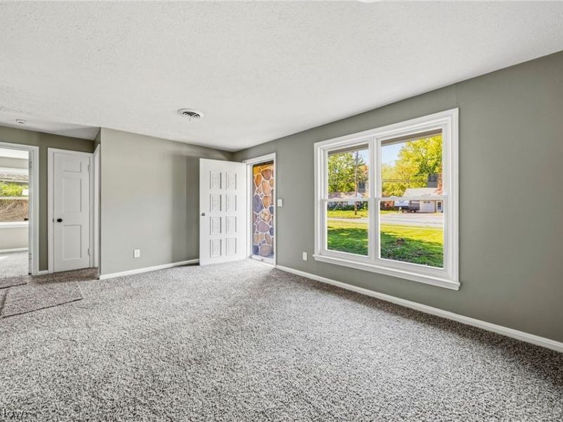 1085 Stevens Boulevard, Eastlake, OH 44095 Photo 18