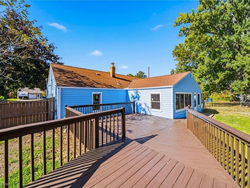1085 Stevens Boulevard, Eastlake, OH 44095 Photo 21