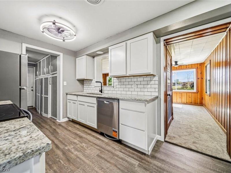 1085 Stevens Boulevard, Eastlake, OH 44095 Photo 4
