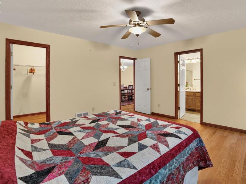 31 Canterbury, Oberlin, OH 44074 Photo 12