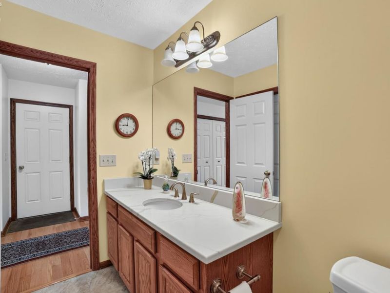 31 Canterbury, Oberlin, OH 44074 Photo 18