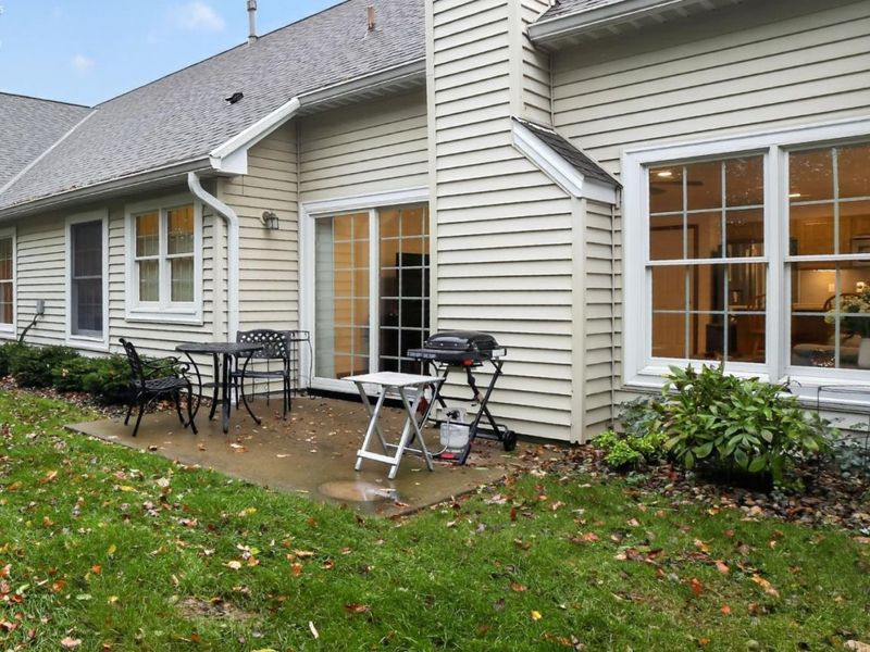 31 Canterbury, Oberlin, OH 44074 Photo 21