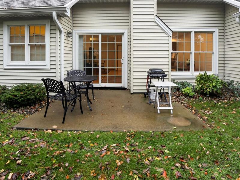 31 Canterbury, Oberlin, OH 44074 Photo 22