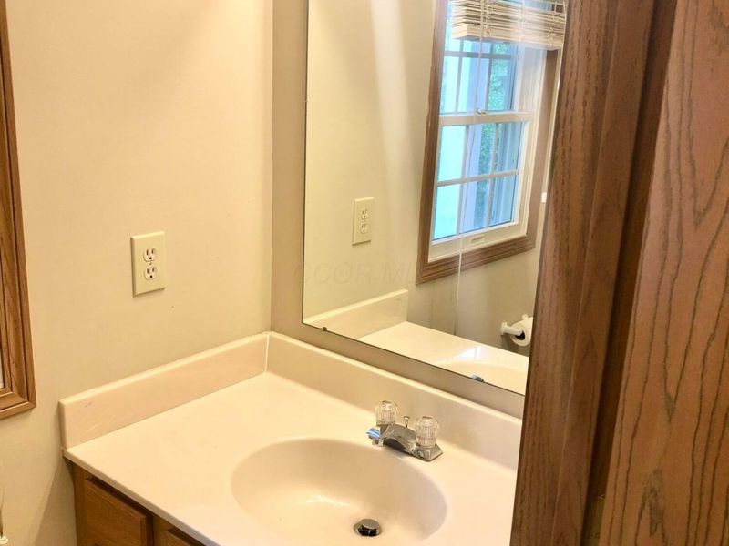 7279 Summerfield Drive, Lewis Center, OH 43035 Photo 10