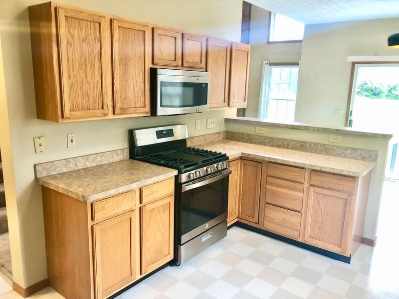 7279 Summerfield Drive, Lewis Center, OH 43035 Photo 5