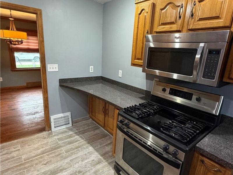 23481 Clifford Drive, North Olmsted, OH 44070 Photo 13