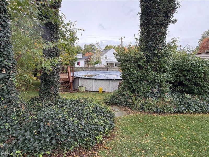 23481 Clifford Drive, North Olmsted, OH 44070 Photo 5