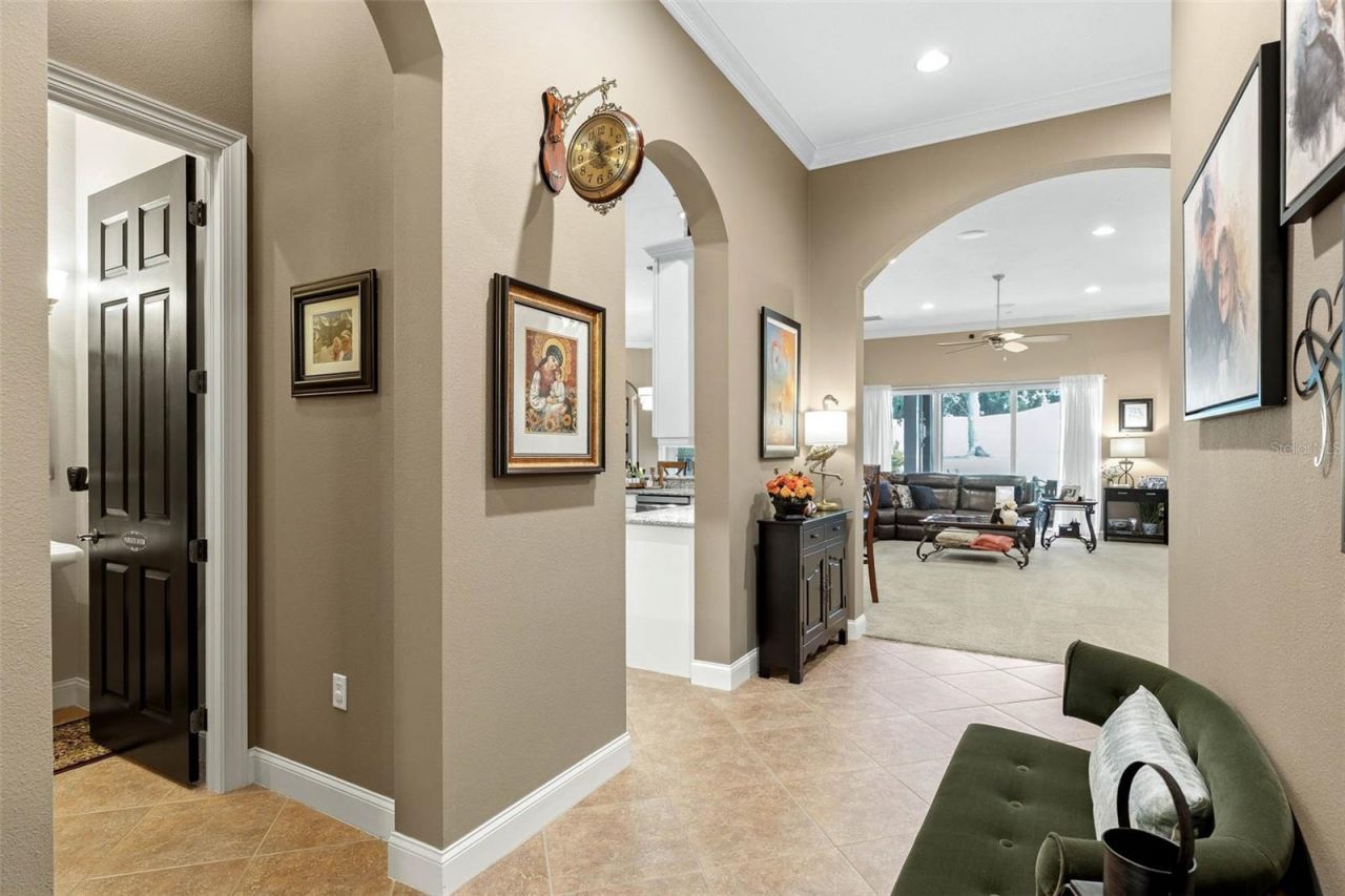 6084 Summit View Drive, Brooksville, FL 34601 Photo