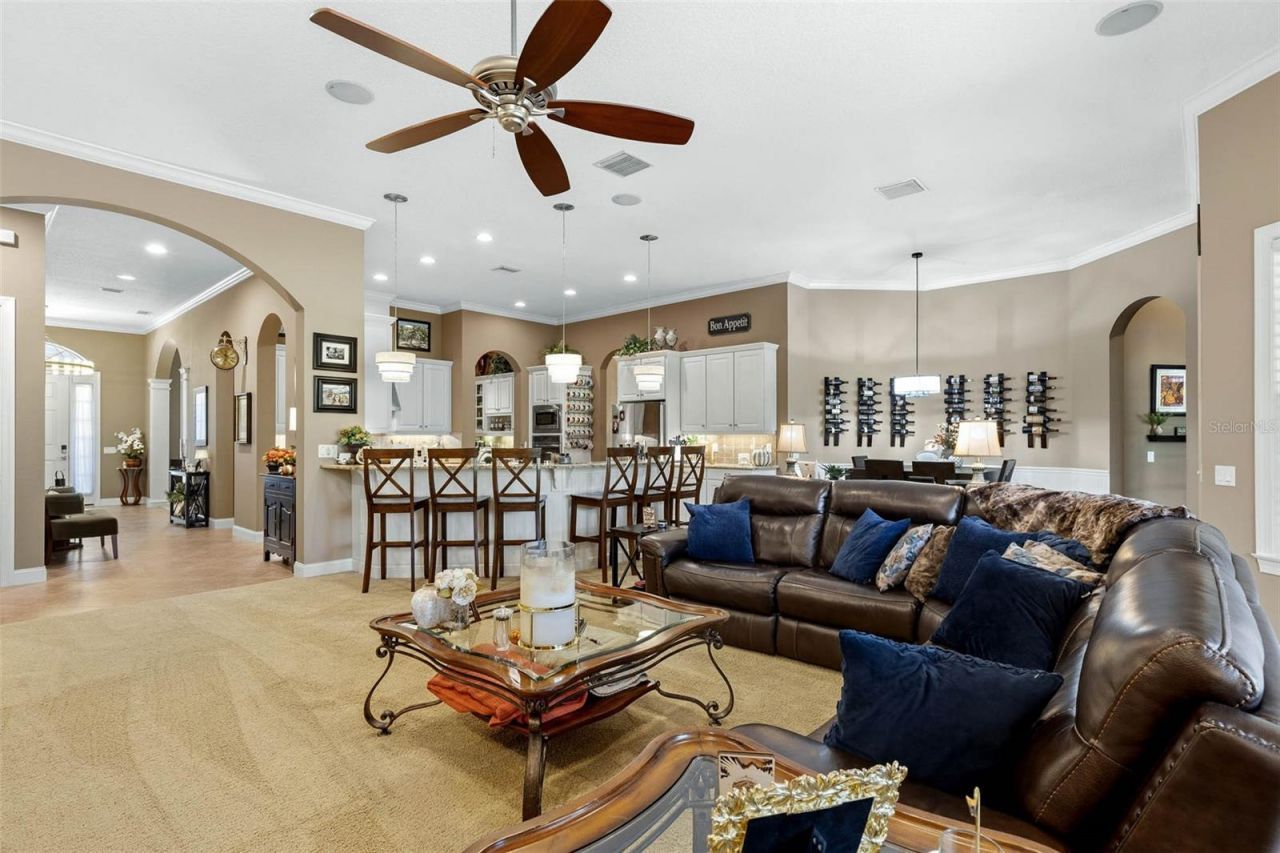6084 Summit View Drive, Brooksville, FL 34601 Photo