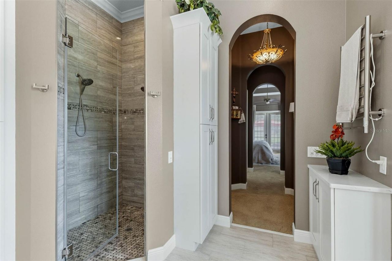 6084 Summit View Drive, Brooksville, FL 34601 Photo