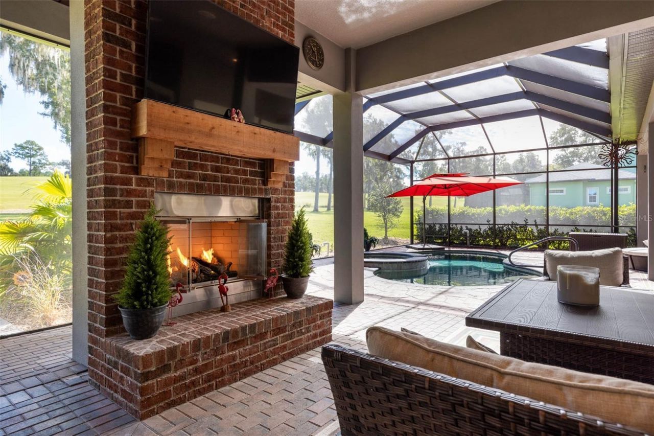 6084 Summit View Drive, Brooksville, FL 34601 Photo