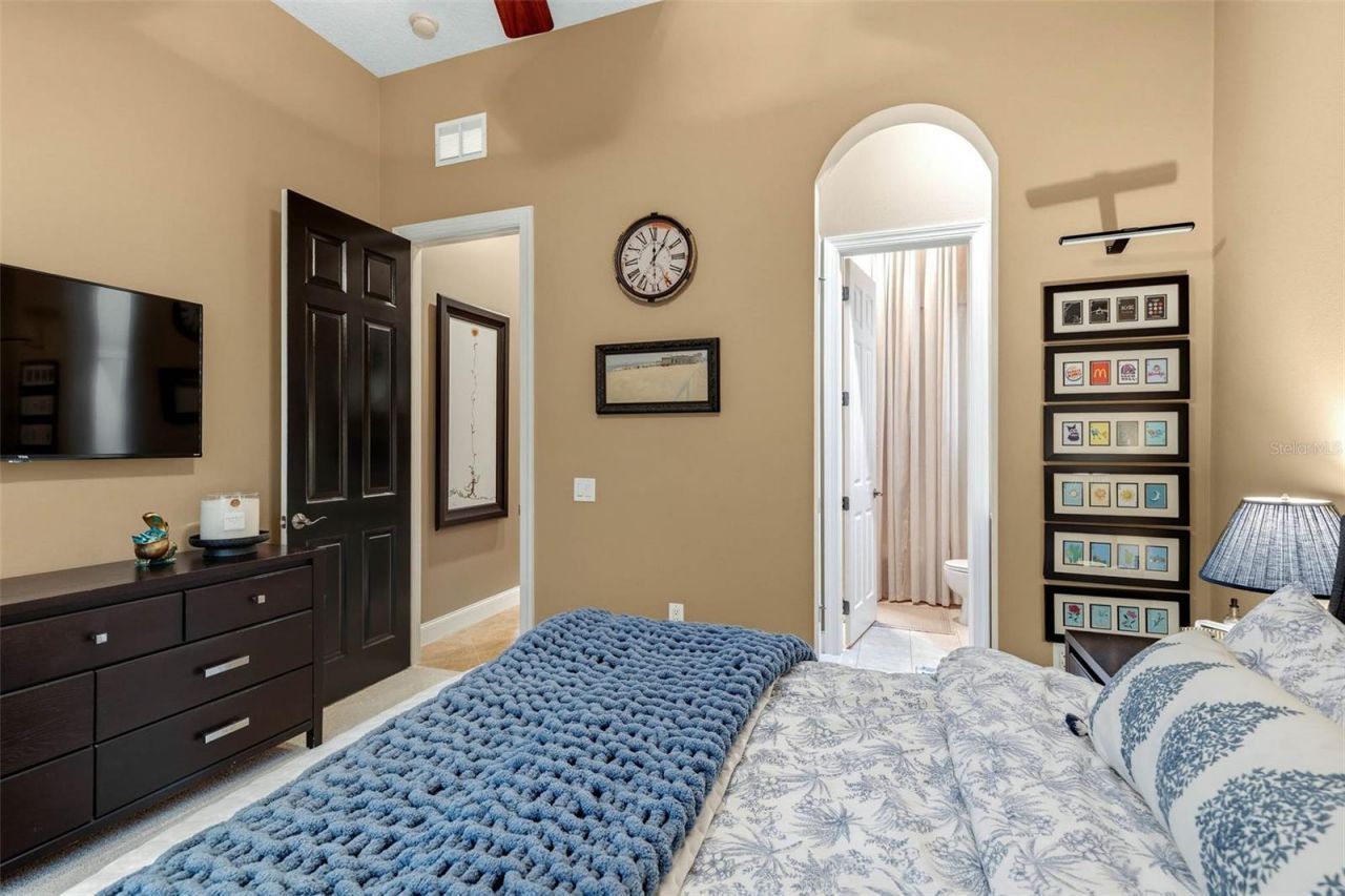 6084 Summit View Drive, Brooksville, FL 34601 Photo