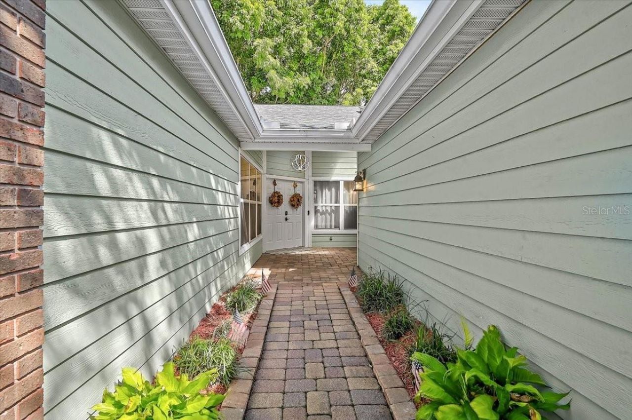 7739 33rd Lane E, Sarasota, FL 34243 Photo