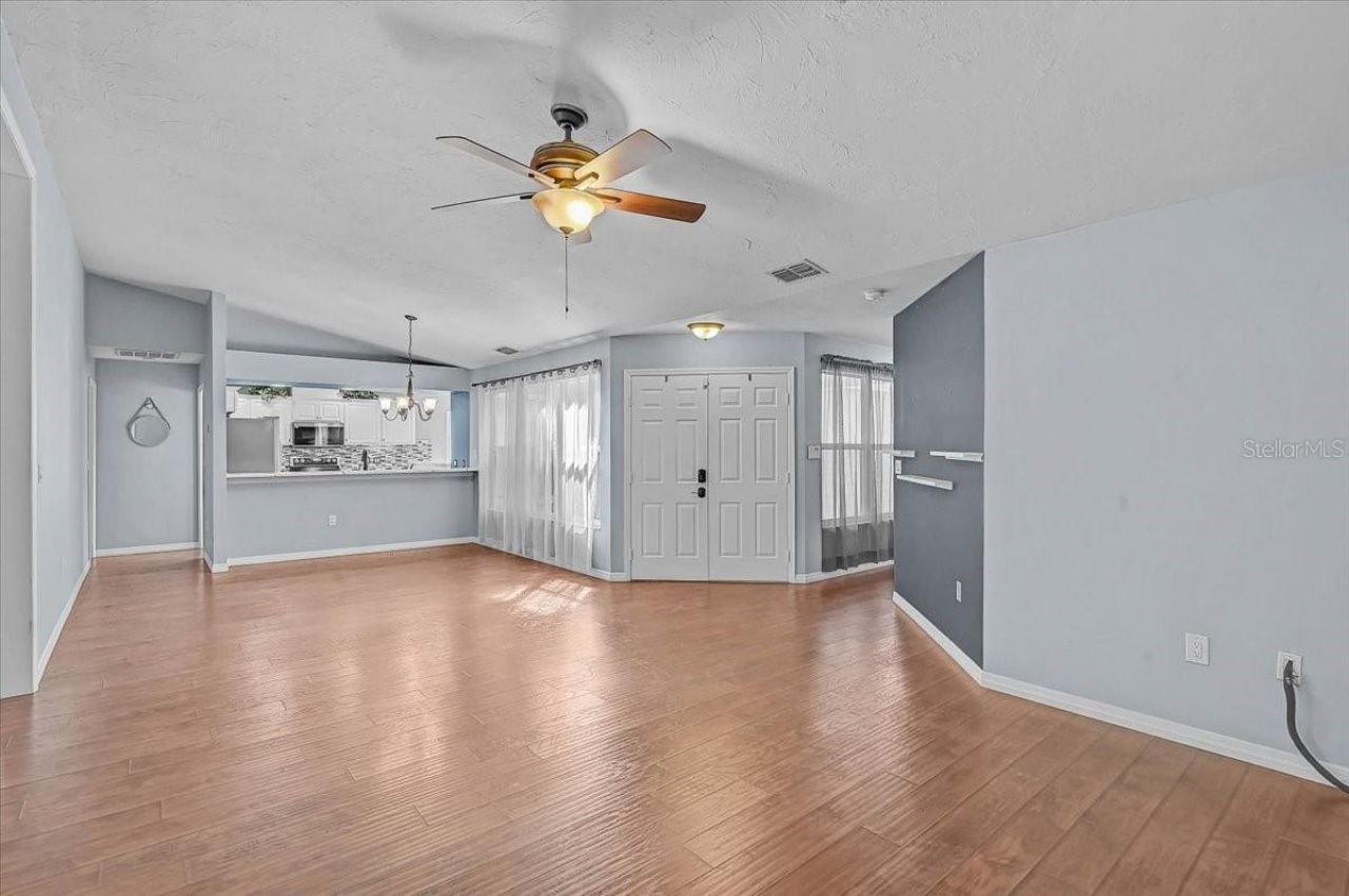 7739 33rd Lane E, Sarasota, FL 34243 Photo