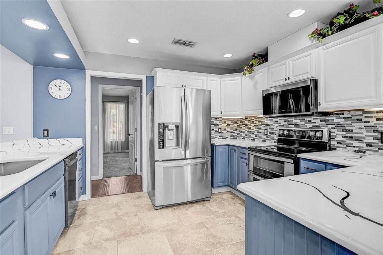 7739 33rd Lane E, Sarasota, FL 34243 Photo