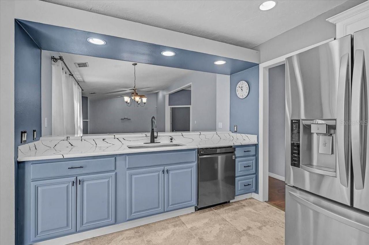 7739 33rd Lane E, Sarasota, FL 34243 Photo