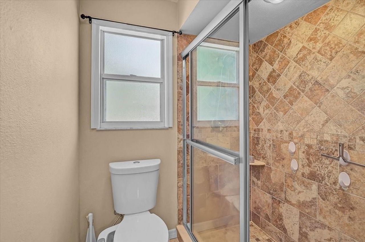 7739 33rd Lane E, Sarasota, FL 34243 Photo