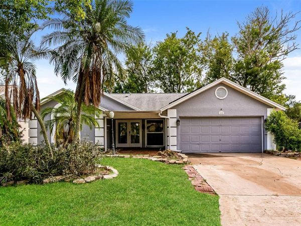 610 49TH STREET E, BRADENTON, FL 34208