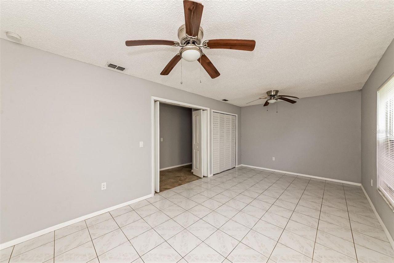 610 49th Street E, Bradenton, FL 34208 Photo