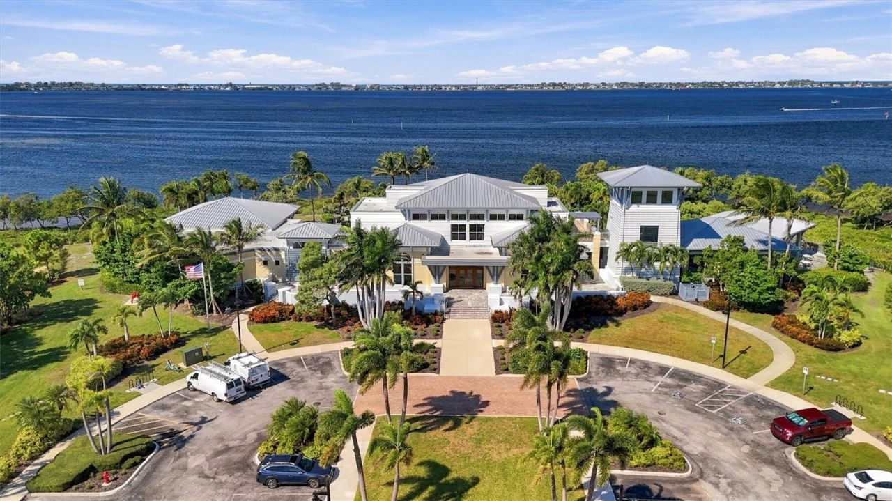 291 Compass Point Drive , Unit 201, Bradenton, FL 34209 Photo