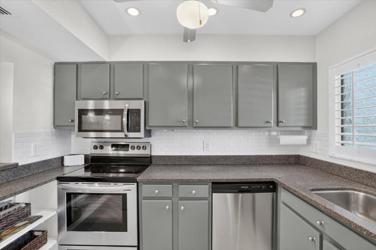 1614 Stickney Point Road, Unit 1614-1, Sarasota, FL 34231 Photo