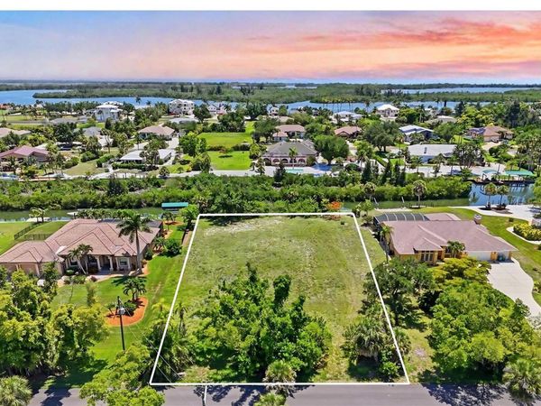305 SPANIARDS ROAD , PLACIDA, FL 33946
