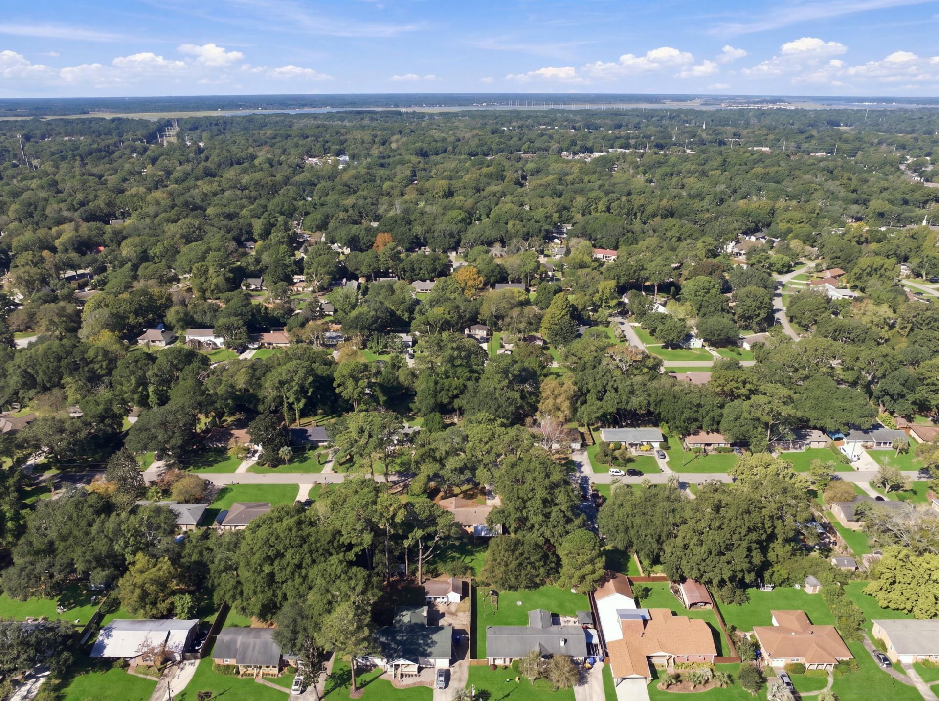 1060 Woodside Drive Photo 45
