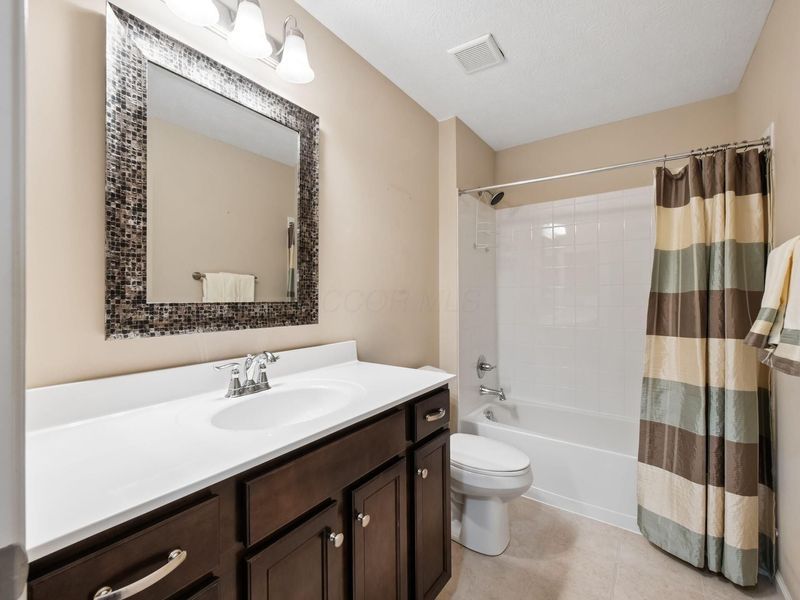 1717 Chestnut Farms Loop, Grove City, OH 43123 Photo 27