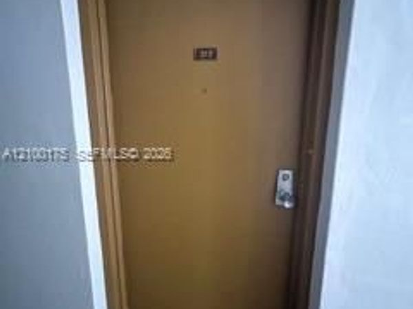 14525 N Kendall Dr , Unit 312J, Miami, FL 33186