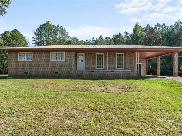 27 Hollowview Rd , Reform, AL 35481