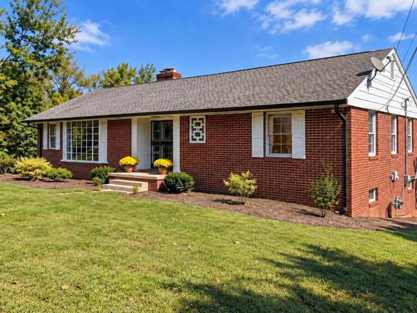 222 Belleaire Drive, Farragut, TN 37934