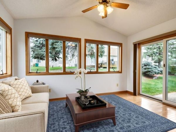 1966 Tuenge Drive , Stillwater, MN 55082