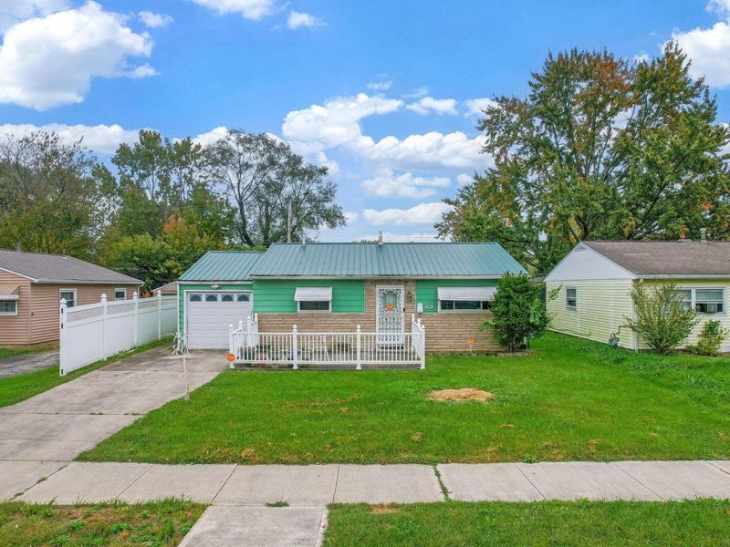 2992 Fairwood Avenue , Columbus, OH 43207 Photo 1