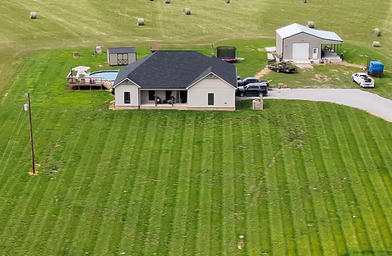 1376 Salem Rd, Minor Hill, TN 38473 Main Photo